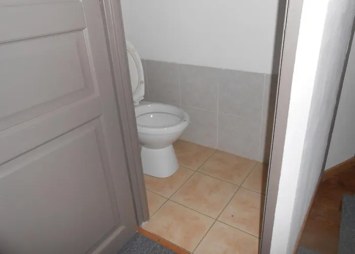 8 Places 9 Quartier Pon Laruns